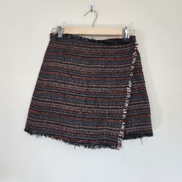 Zara Girls Jacquard Wrap Frayed Hem Skirt size 13-14 - Picture 2 of 5